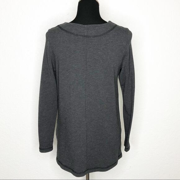 Soft Surroundings charcoal gray scoop v neck lightweight sweatshirt size Small - Picture 10 of 10